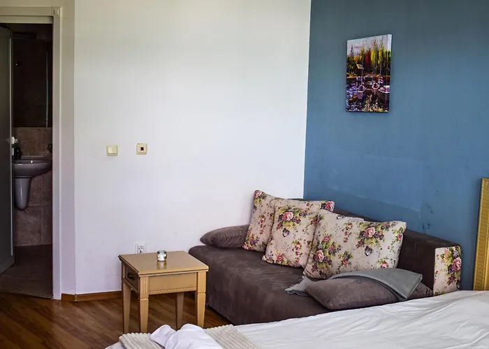 아파트 Del Sol Private